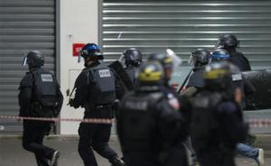 法国警方逮捕4名计划发动恐袭嫌疑人，在家中发现爆炸材料