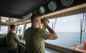 印度洋护航日记：实枪防海盗，不能主动射击