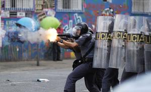 直击｜巴西警察与吸毒者爆发冲突，导致7人受伤