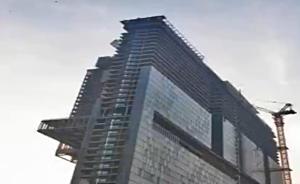 杭州钱塘江畔现近50层百米高“纸片楼”