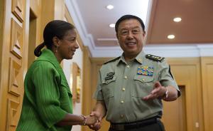 范长龙会见美总统国安事务助理：中国军队坚决维护领土主权