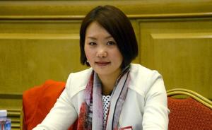 代表杨娟娟关注农村教师住房难，建议在贫困地区建周转宿舍
