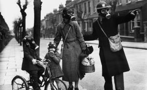 窒息的往事：一战二战期间民间防毒面具史话