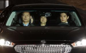 现场视频｜朴槿惠凌晨被直接押往拘留所