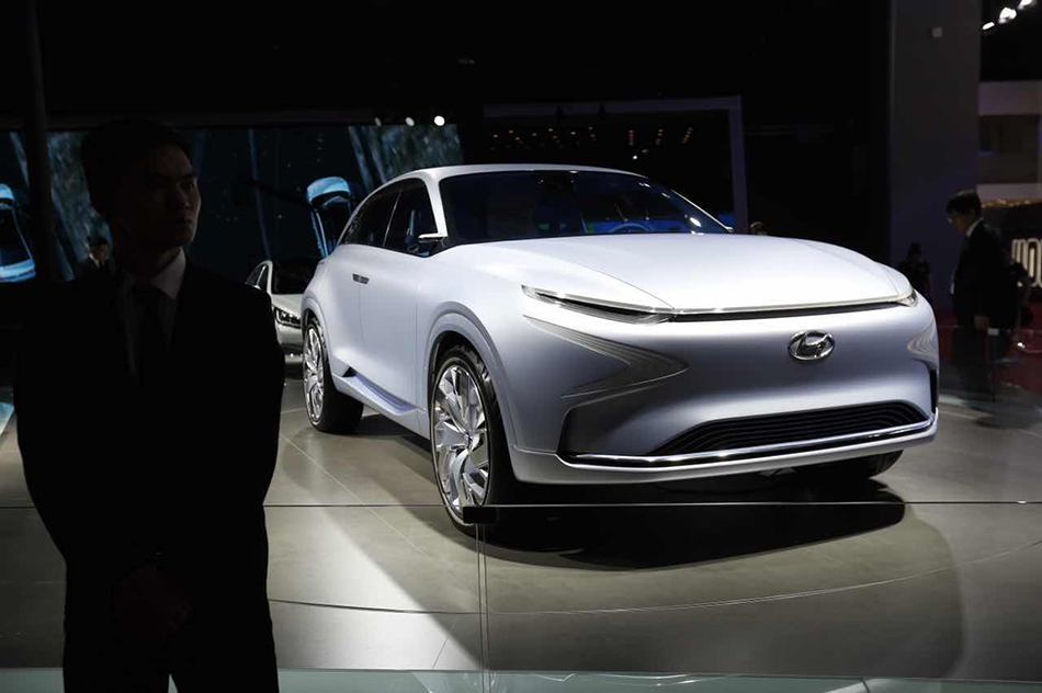 现代FE Fuel Cell概念车，新车也是展示现代燃料电池技术的最新产品