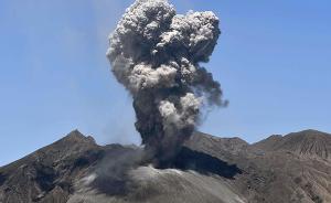 日本南部樱岛火山喷发，火山灰喷射高度达到3200米