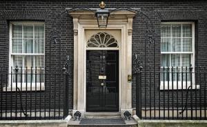 英国首相竞选报名截止：伦敦前市长鲍里斯突然宣布“不玩了”