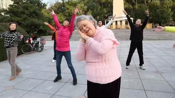 这位美国大妈：跳广场舞带我读懂中国