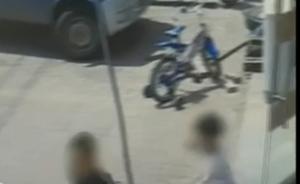 两幼童误入轿车,5小时后中暑死亡
