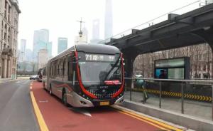 上海采购双开门公交车，年内试点延安路中运量公交同站换乘