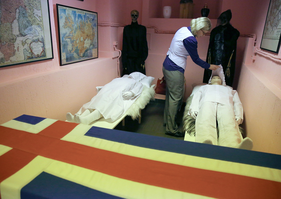 12.当地时间2013年12月21日，俄罗斯圣彼得堡，死亡博物馆对外开放。