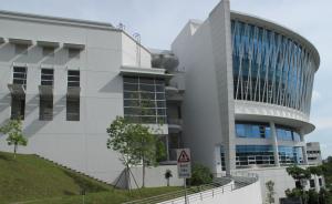 为什么不少领导干部都有新加坡南洋理工大学学历？