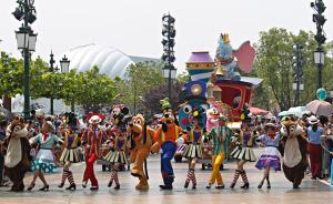 上海迪士尼迎来1000万名游客，开幕后仅11个月内实现