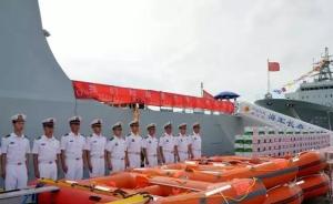 海军编队访问斯里兰卡，捐两千斤米面和10艘橡皮艇支援救灾