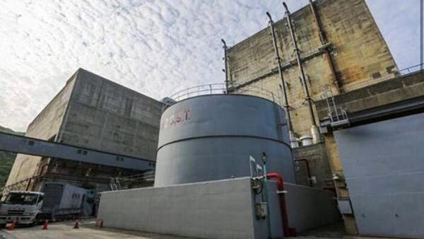 暴雨成灾：台湾核电厂机电塔倒塌跳机