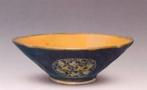 一物｜君子好色——从法门寺秘色瓷碗釉色与装饰说起