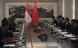 王毅：中国和东盟有能力以自主方式制定《南海各方行为准则》