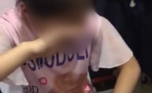 女孩在万达广场参加喂食海狮互动大腿受伤，表演方赔偿两千元