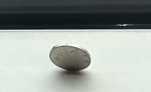 “复兴号”高铁上独家进行硬币测试