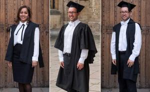 牛津“学霸服”遭挑战：学生会要求取消考试时的着装差别