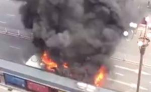南昌一男子公交车内纵火被烧死，乘客及司机安全逃离