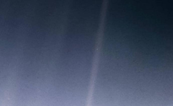 NASA重洗著名老照片“暗淡蓝点”：摄于地球60亿公里外