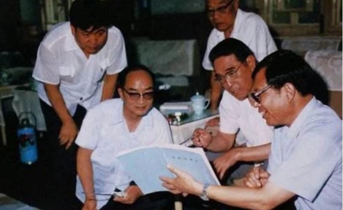 原石油工业部副部长、总地质师阎敦实在京病逝，享年87岁