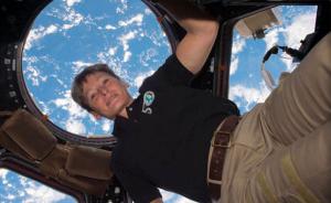 太空待665天，美国女宇航员创五纪录