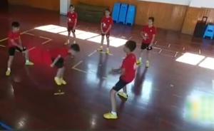 上海3名小学生30秒交互跳绳单脚129个，追平吉尼斯纪录