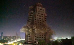 6秒：南昌原第一高楼裕丰大厦爆破拆除