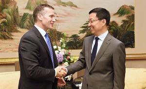 韩正会见美国密苏里州州长：愿进一步促进经贸等方面合作