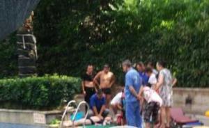 杭州一小区泳池漏电，十岁女孩触电溺水一度失去呼吸心跳