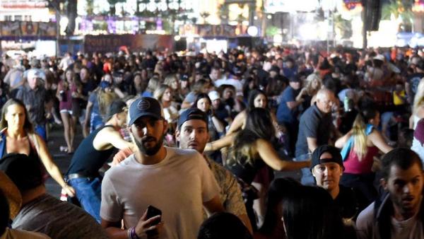拉斯维加斯露天音乐节遭枪击至少50死