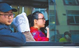 九寨沟地震丨最后一批游客撤离，80辆大巴车送他们回家
