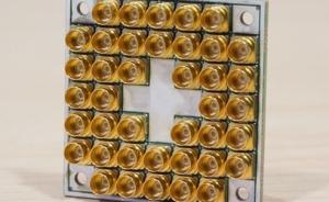 英特尔推17个超导量子位芯片：量子计算迈入半导体产业