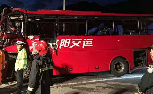 西汉高速致36死交通事故亲历者：车祸发生后客车内一片死寂