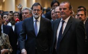 西班牙首相拉霍伊：决定解除加泰罗尼亚政府主席职务