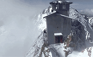 雪山尖的西藏詹娘舍哨所：位于雷暴区，每天下午3点准时打雷
