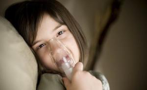 秋冬哮喘易复发，环境问题是催化剂，专家：不要担心激素治疗
