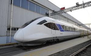 北京市郊铁路城市副中心线首列CRH6A型城际动车组下线
