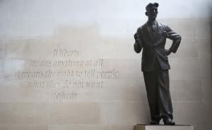 老员工乔治·奥威尔回来了，等比例雕像树立在BBC总部