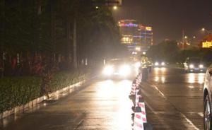 广西钦州交警夜查滥用远光灯，11个司机体验“亮瞎眼”