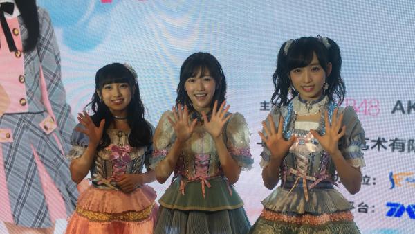 AKB48成员终于来上海与粉丝见面了