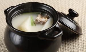 冬季喝汤能大补？煲汤越久越有营养？