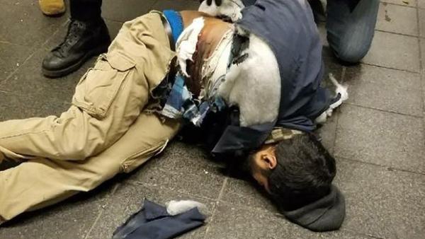 纽约曼哈顿巴士站恐袭，27岁嫌犯被捕