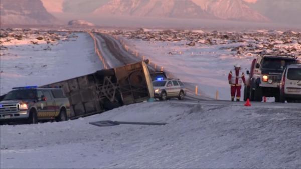 中国游客大巴冰岛车祸，致1死多伤
