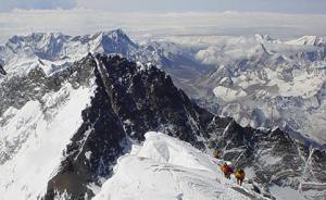 尼泊尔攀登珠峰新规禁截肢者和盲人登山，被指“歧视残疾人”