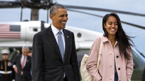 奥巴马送女儿上哈佛：不舍离家700公里