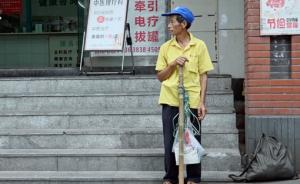 重庆最后的“棒棒军”：当几十万人从事的庞大行业没落之后