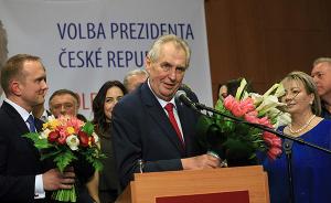 现年73岁的捷克总统泽曼赢得连任，受农村和底层民众欢迎